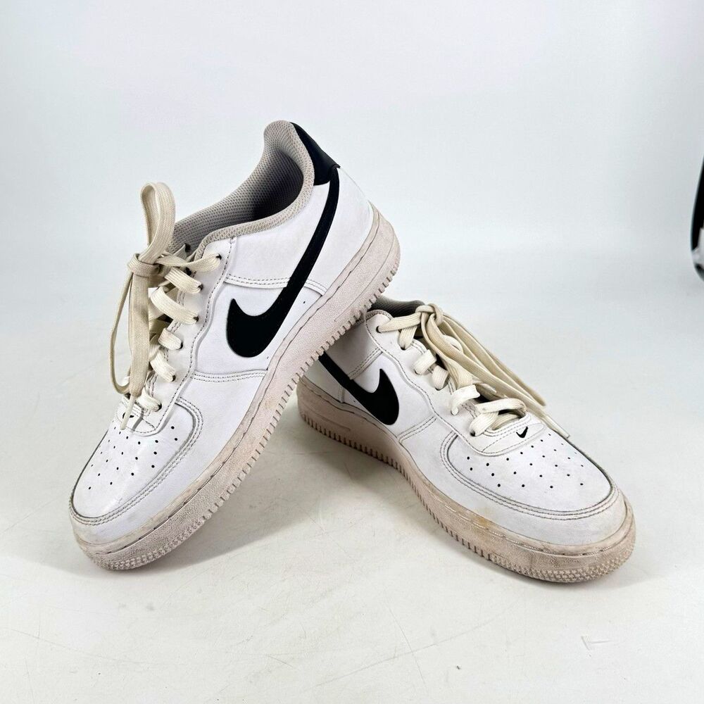 Nike Air Force 1 Low Big Kids 6.5Y White Black Sneakers FV5948-101